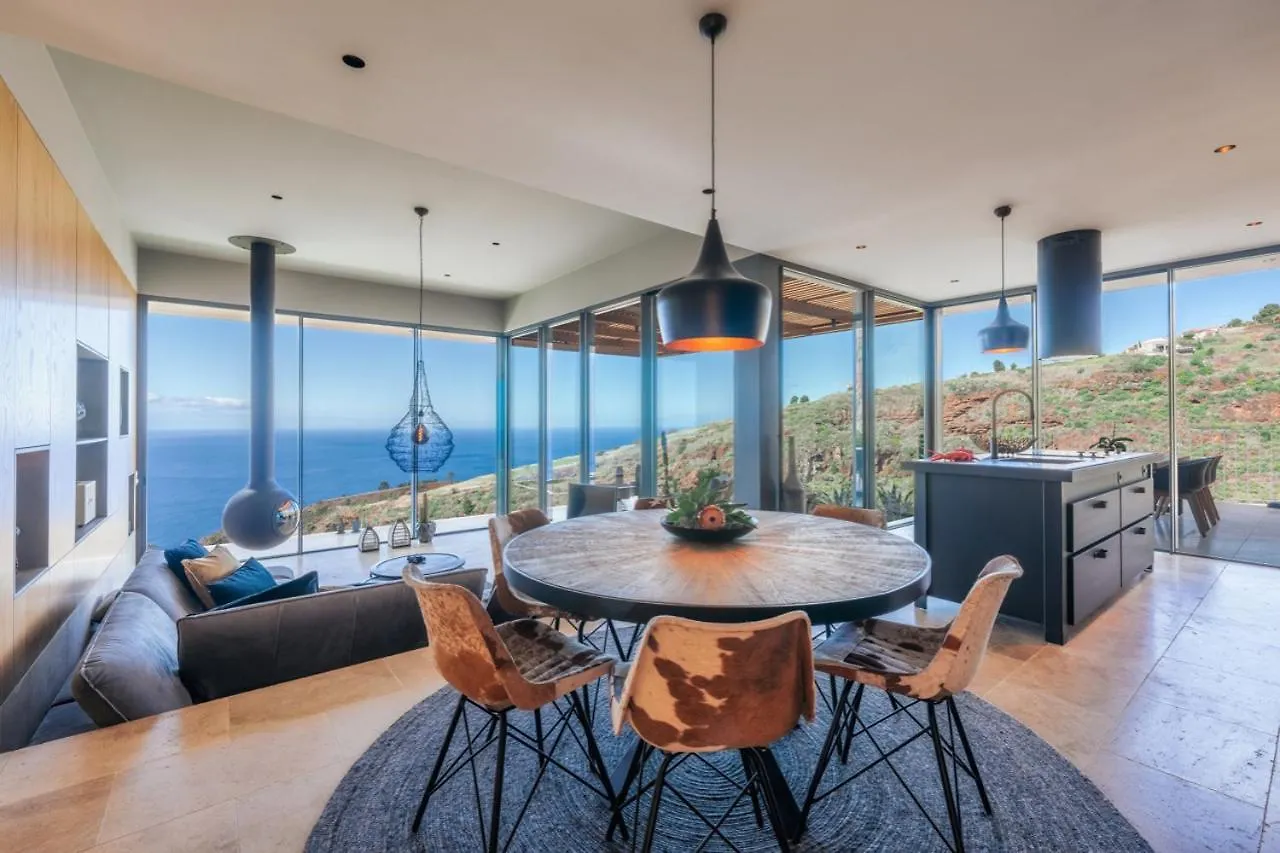 The Rock Villas Estreito Da Calheta